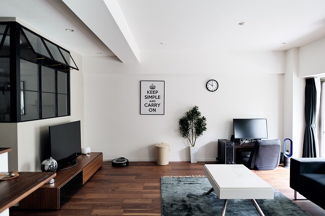 リノベーション事例 プロの声に耳を傾けた インダストリアルな空間に北欧家具が並ぶモダンなインテリア インテリックス空間設計 リノベーション